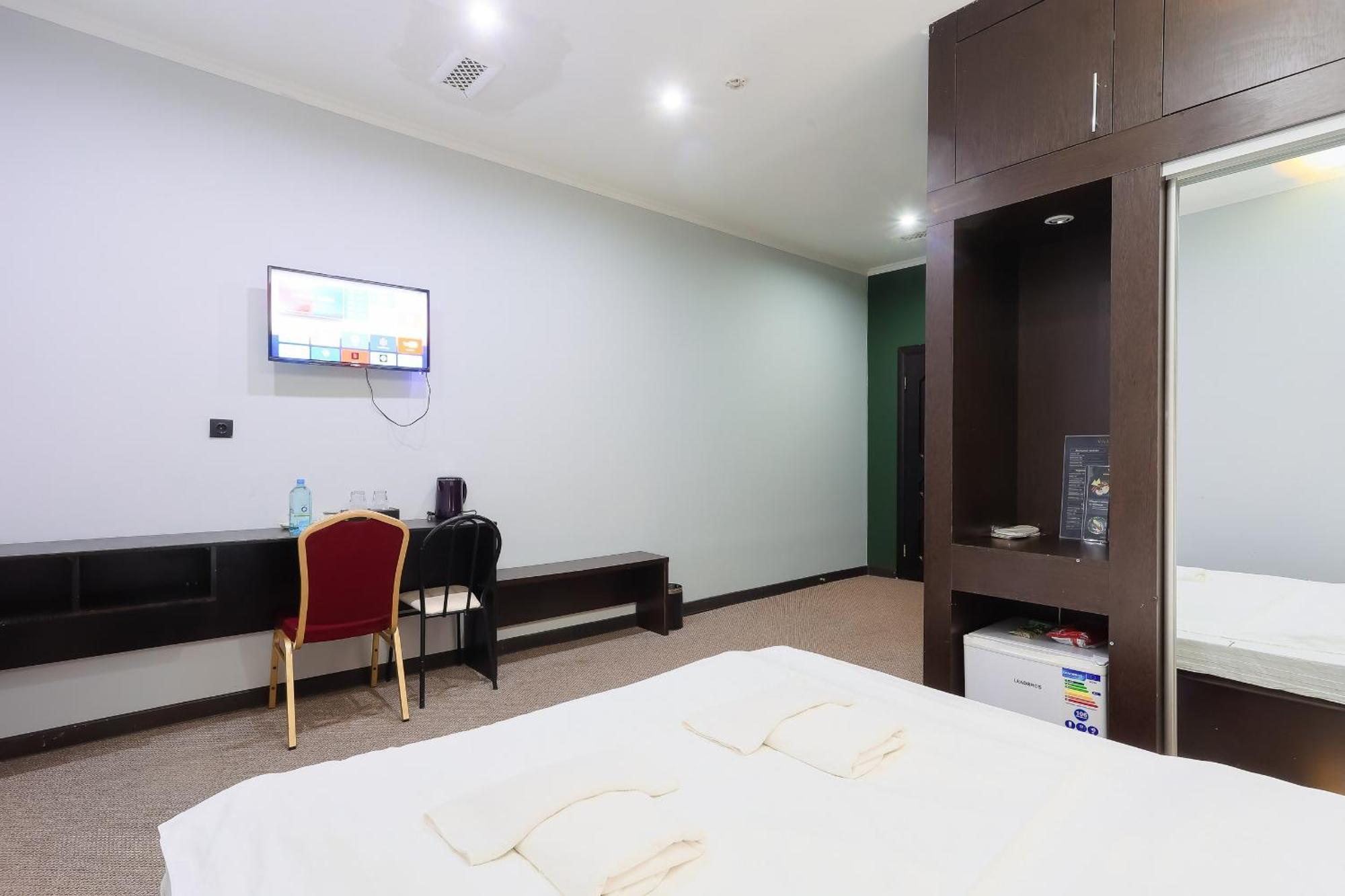 Hotel Vivaldis Almaty Eksteriør billede