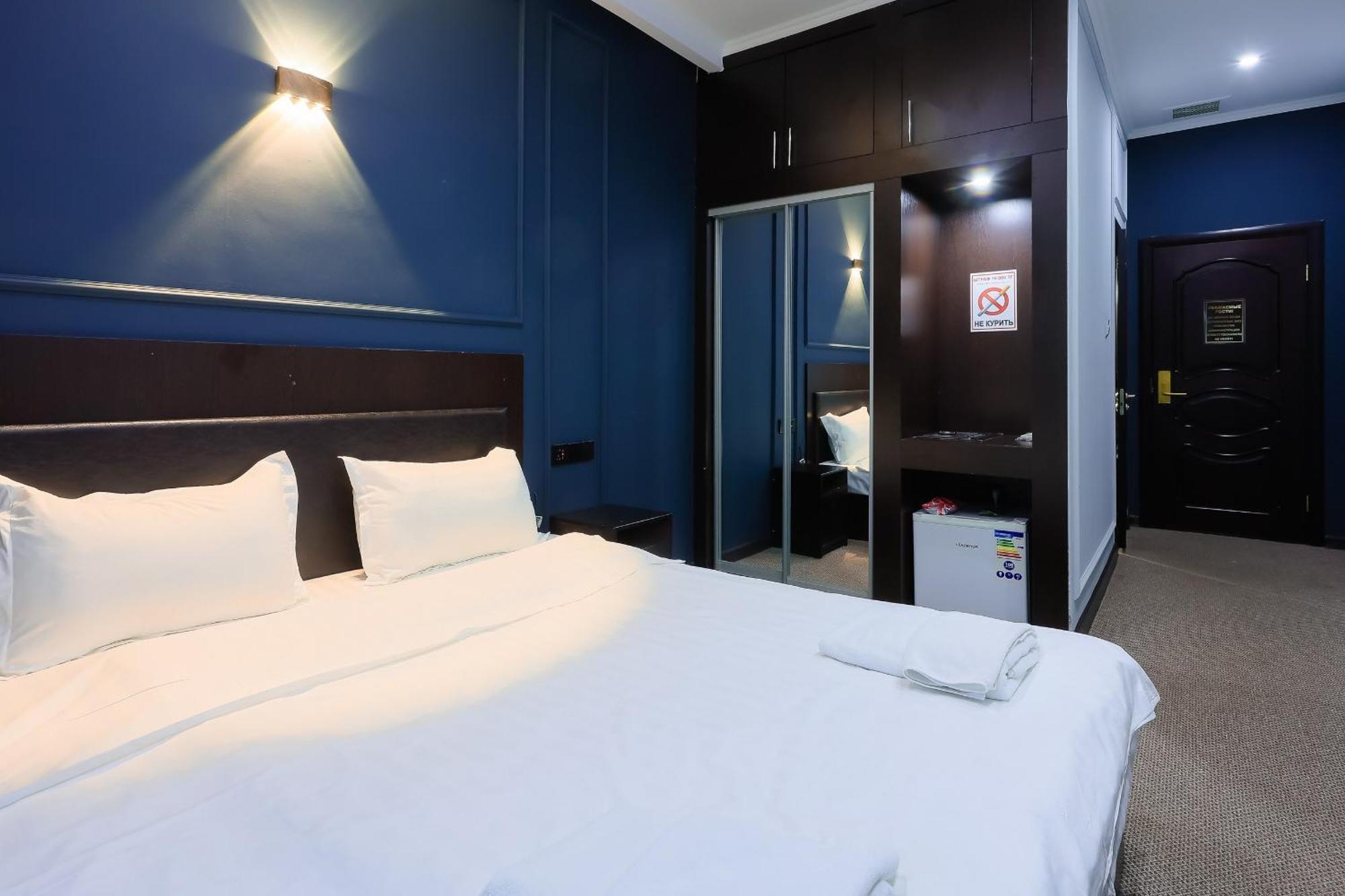 Hotel Vivaldis Almaty Eksteriør billede